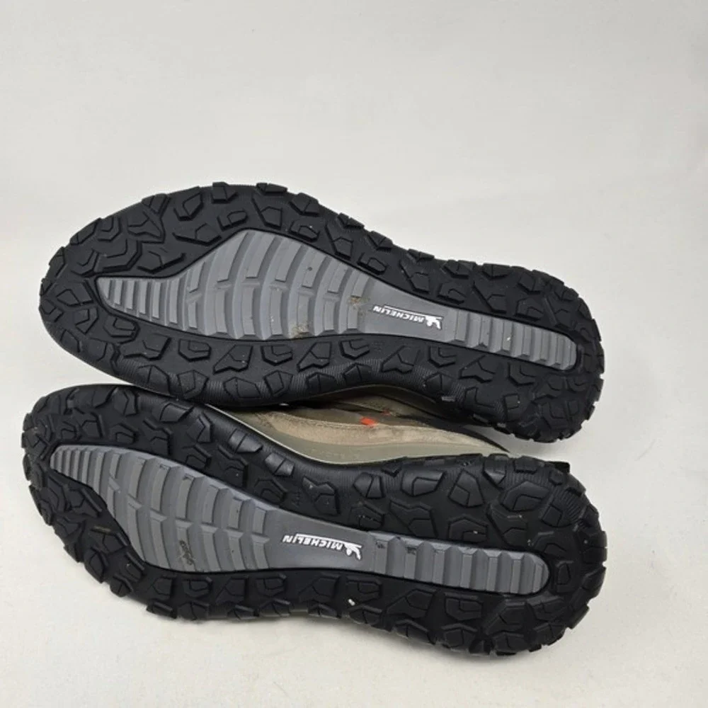 ECCO Men's Ultra Terrain Low Hiking‎ Shoe Tarmac Nubuck Size 10.5 EUC